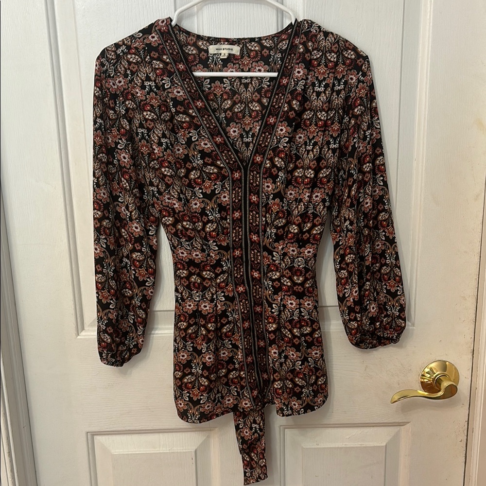 Max Studio Black Tie 3/4 Sleeve Blouse